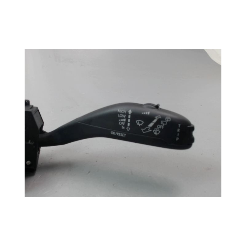 BLOC COMMODOS VOLKSWAGEN POLO V Phase 1 (6R) 2009-...