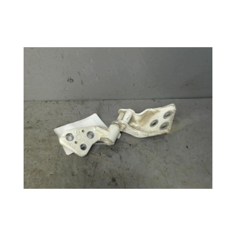 CHARNIERE SUP PORTE BATTANTE ARD CITROEN BERLINGO