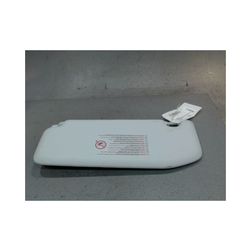 PARE-SOLEIL D PEUGEOT 208