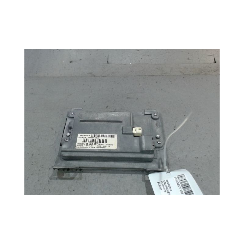 ECRAN GPS PEUGEOT 208