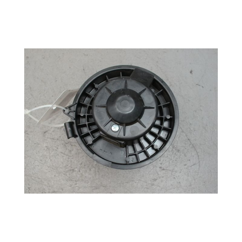 MOTEUR VENTILATEUR CHAUFFAGE NISSAN PULSAR