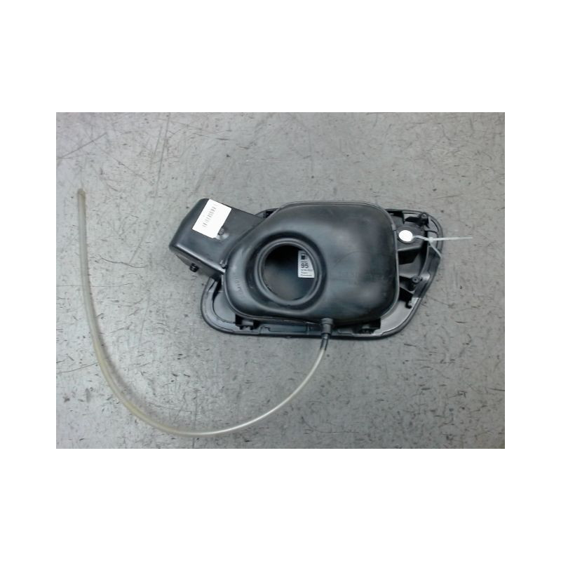 VOLET DE TRAPPE CARBURANT VOLKSWAGEN TOURAN