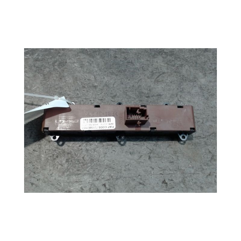 BOUTON DE WARNING PEUGEOT BOXER