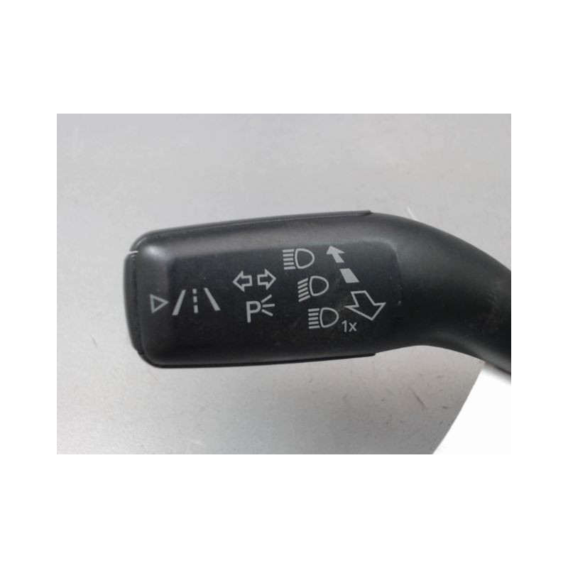 COMMANDE CLIGNOTANT AUDI A8 2007-