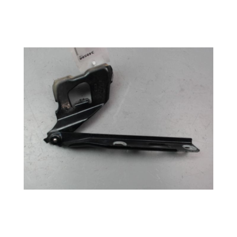 COMPAS DROIT CAPOT AUDI A5