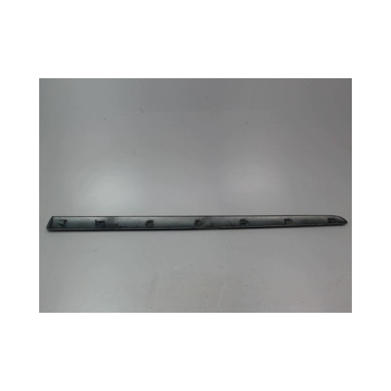 PROTECTION PORTE AVANT DROIT PEUGEOT 207 2006-2013