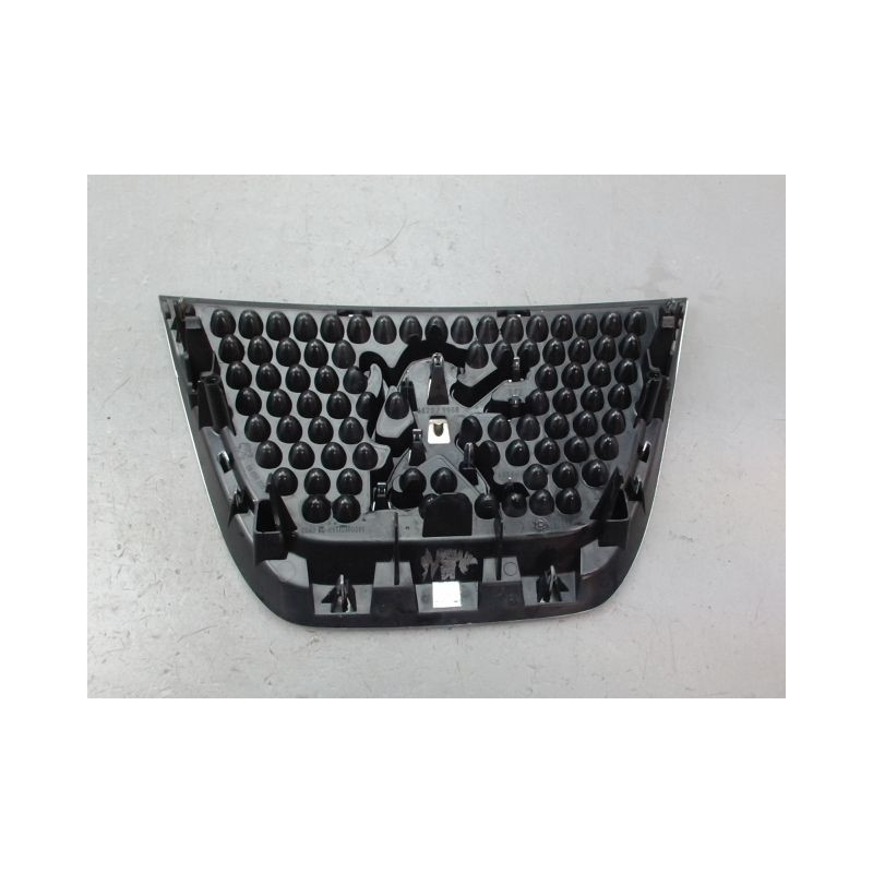 SIGLE CALANDRE PEUGEOT 3008 BREAK I Phase 1 2009-2013