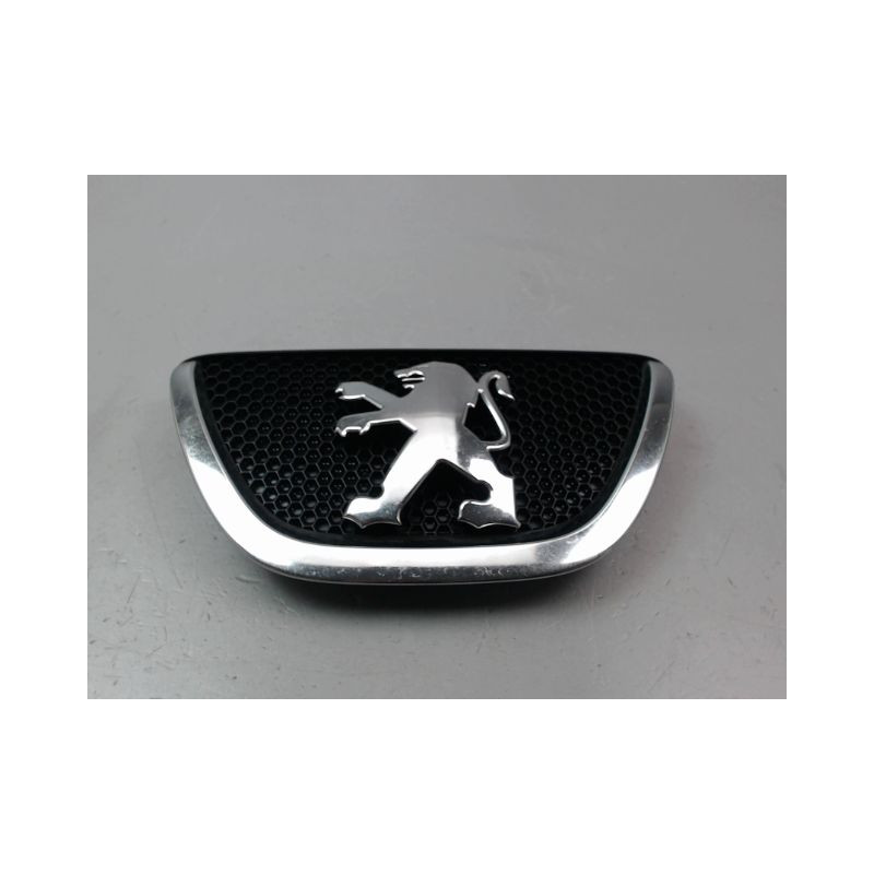 SIGLE CALANDRE PEUGEOT 107 Phase 2 2009-2012