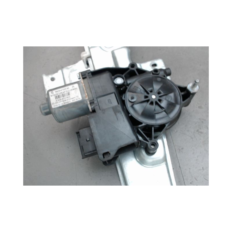 MECANISME LEVE-GLACE ARRIERE GAUCHE PEUGEOT 2008
