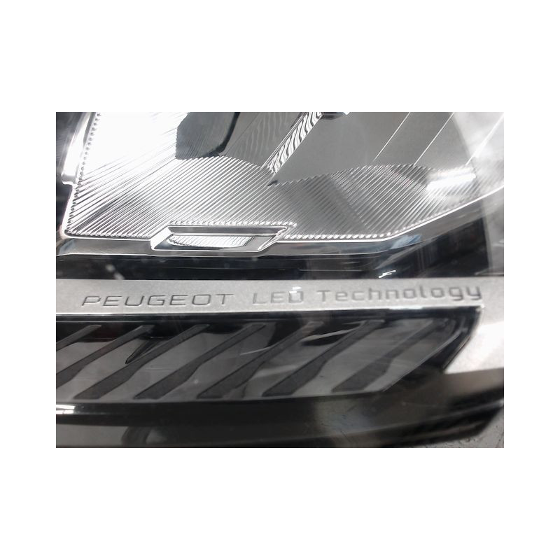PHARE GAUCHE PEUGEOT 308