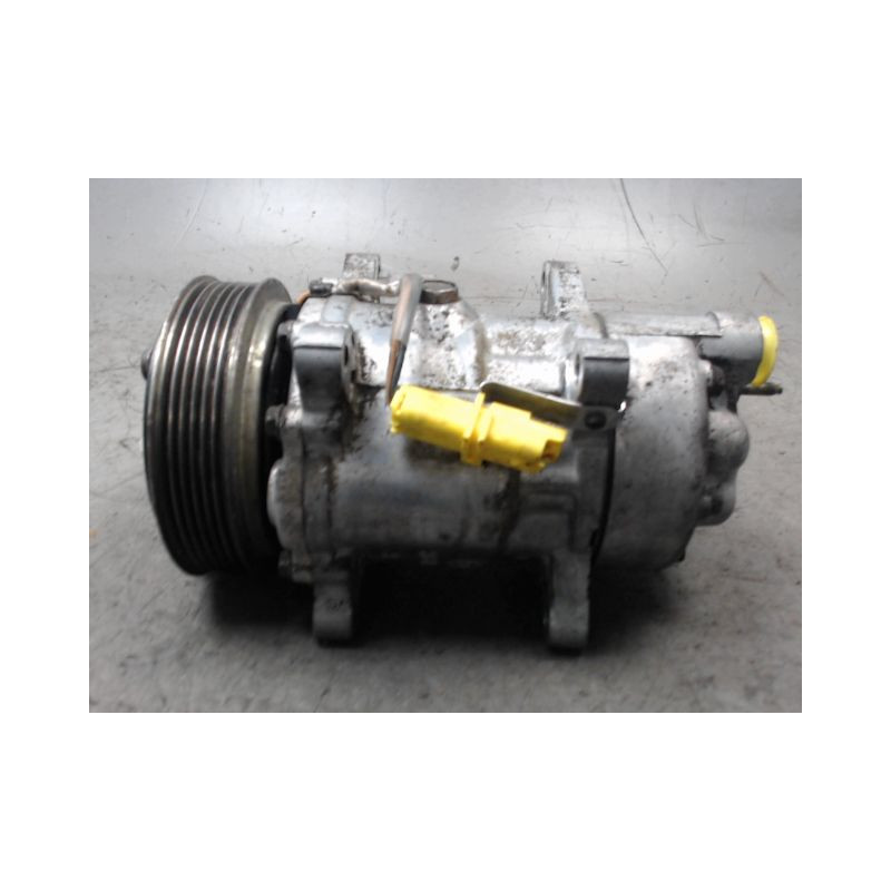 COMPRESSEUR AIR CONDITIONNE PEUGEOT 307 BREAK 02-05