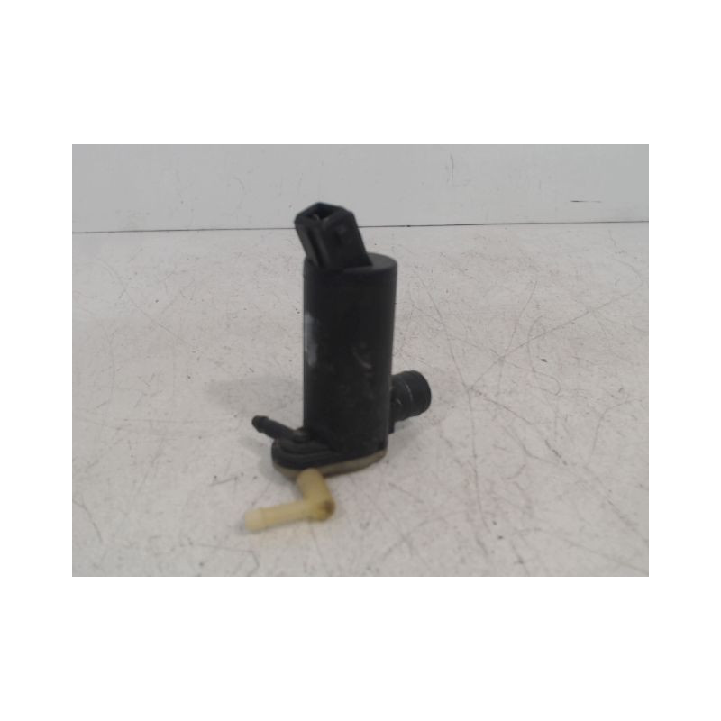 POMPE LAVE-GLACE AVANT MAZDA 2