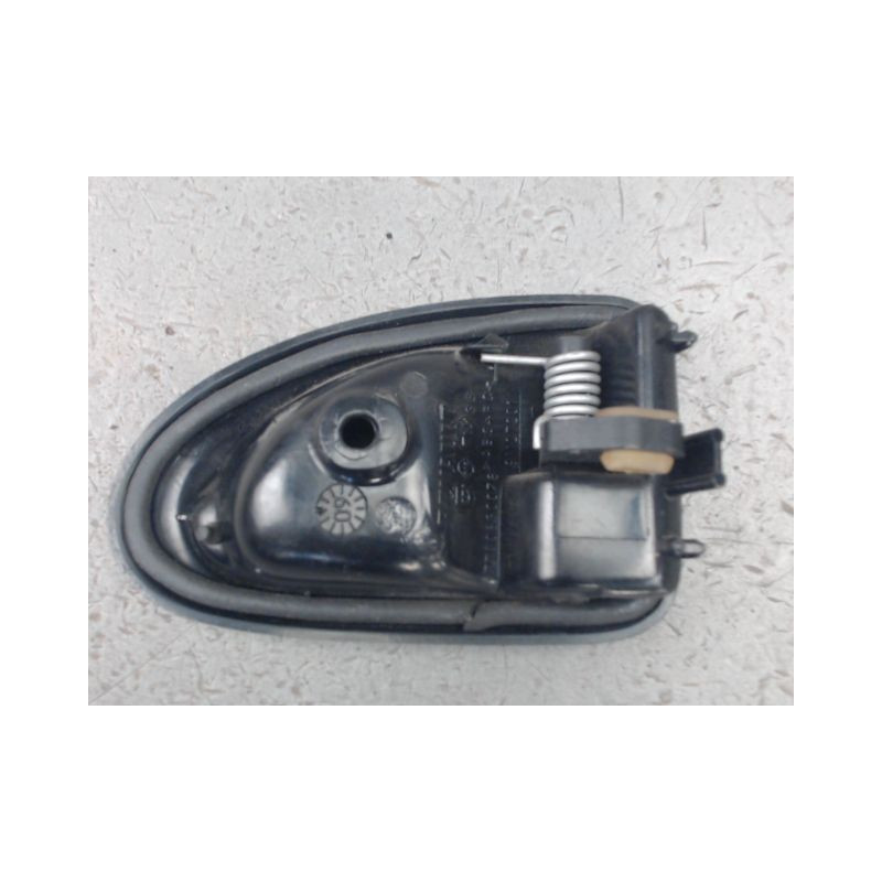 POIGNEE INTERIEURE PORTE AVANT GAUCHE RENAULT MASTER