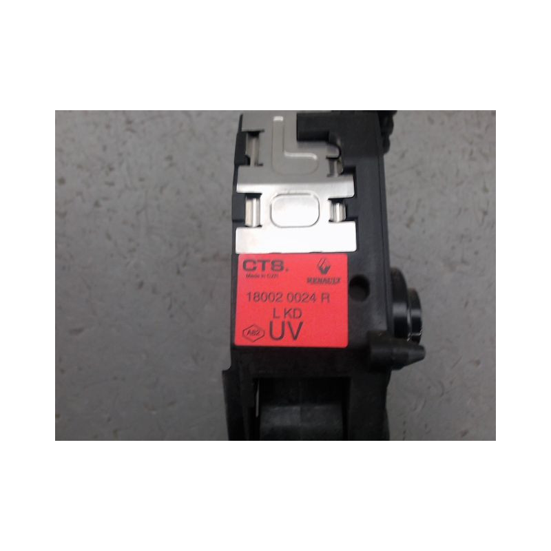 PEDALE ACCELERATEUR RENAULT MEGANE