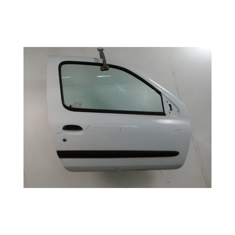 PORTE AVANT DROIT RENAULT CLIO