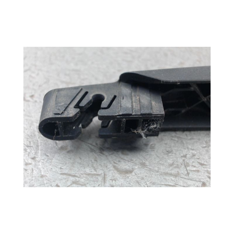BRAS ESSUIE-GLACE ARRIERE FORD FOCUS