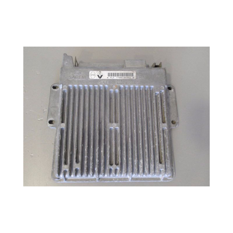 CALCULATEUR MOTEUR RENAULT TWINGO