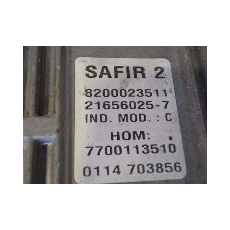 CALCULATEUR MOTEUR RENAULT TWINGO