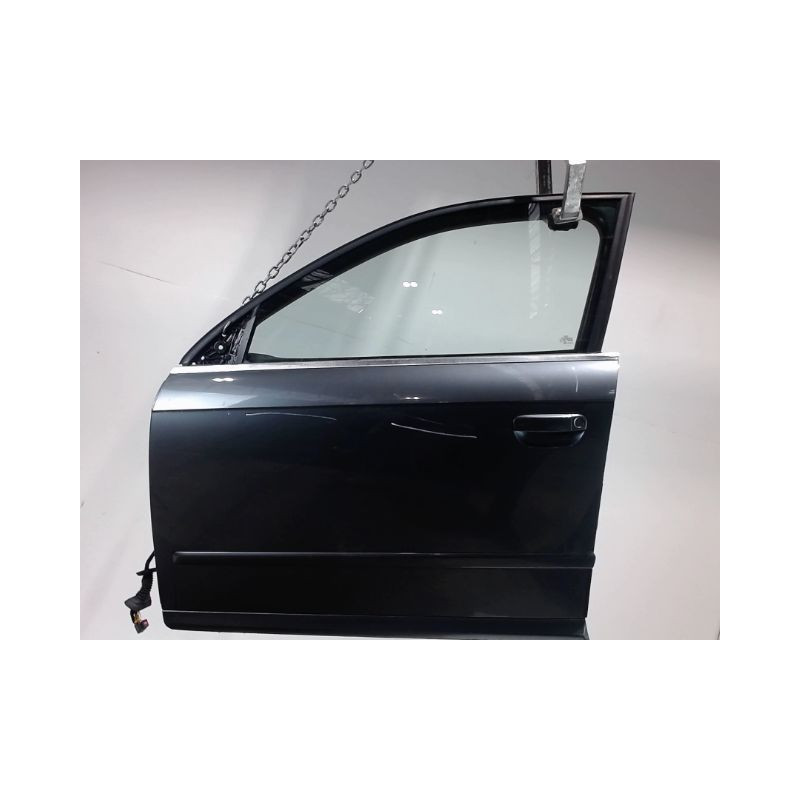 PORTE AVANT GAUCHE AUDI A4 AVANT 04-08