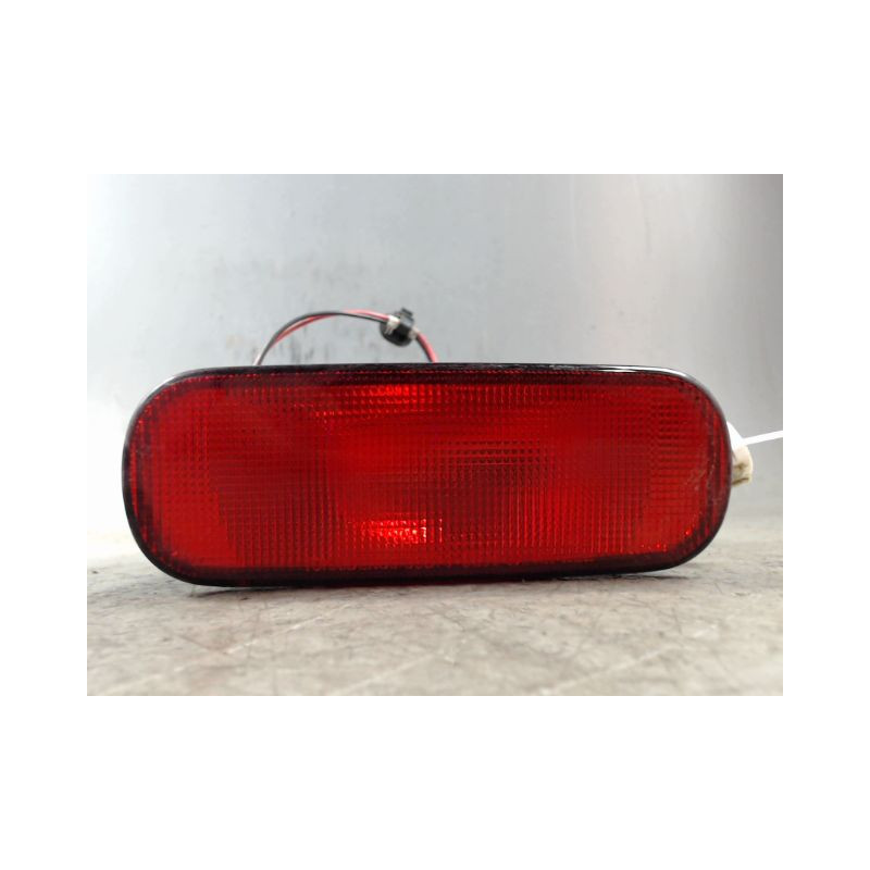 FEU BROUILLARD CENTRAL ARRIERE SUZUKI SWIFT