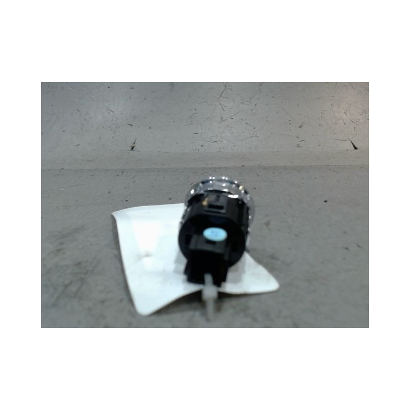 BOUTON DE DEMARRAGE CITROEN BERLINGO