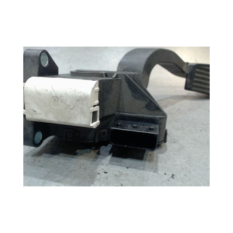 PEDALE ACCELERATEUR OPEL CORSA