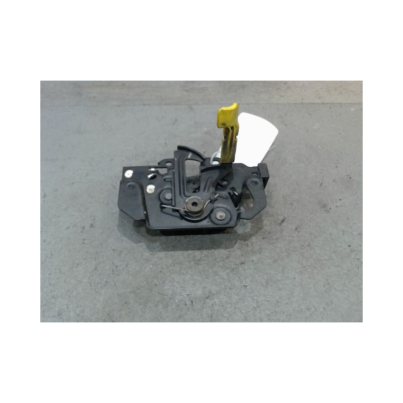 SERRURE CAPOT FORD FIESTA