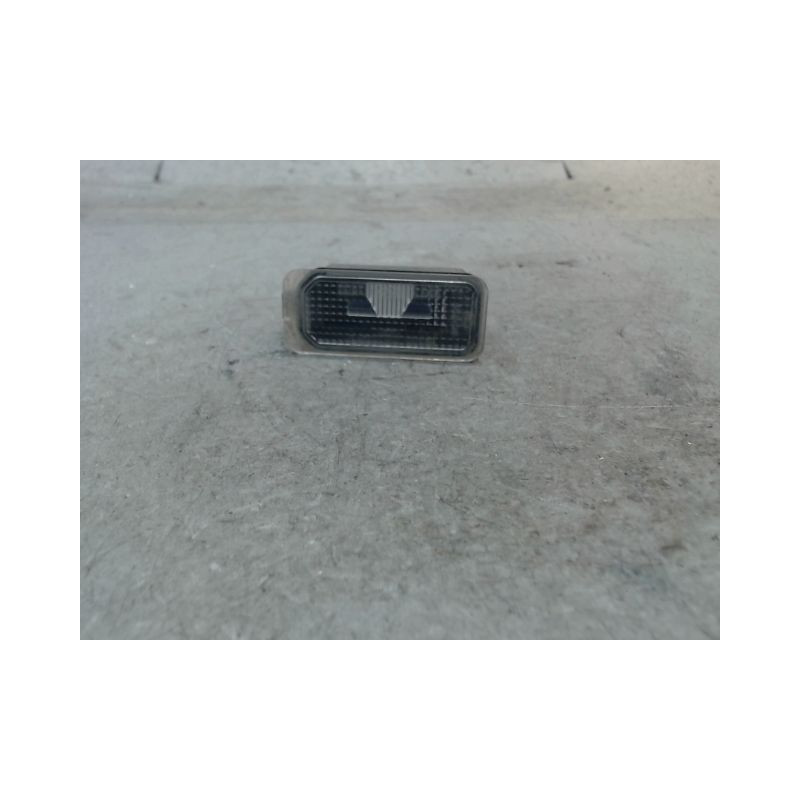 ECLAIREUR PLAQUE DE POLICE DROIT FORD FIESTA
