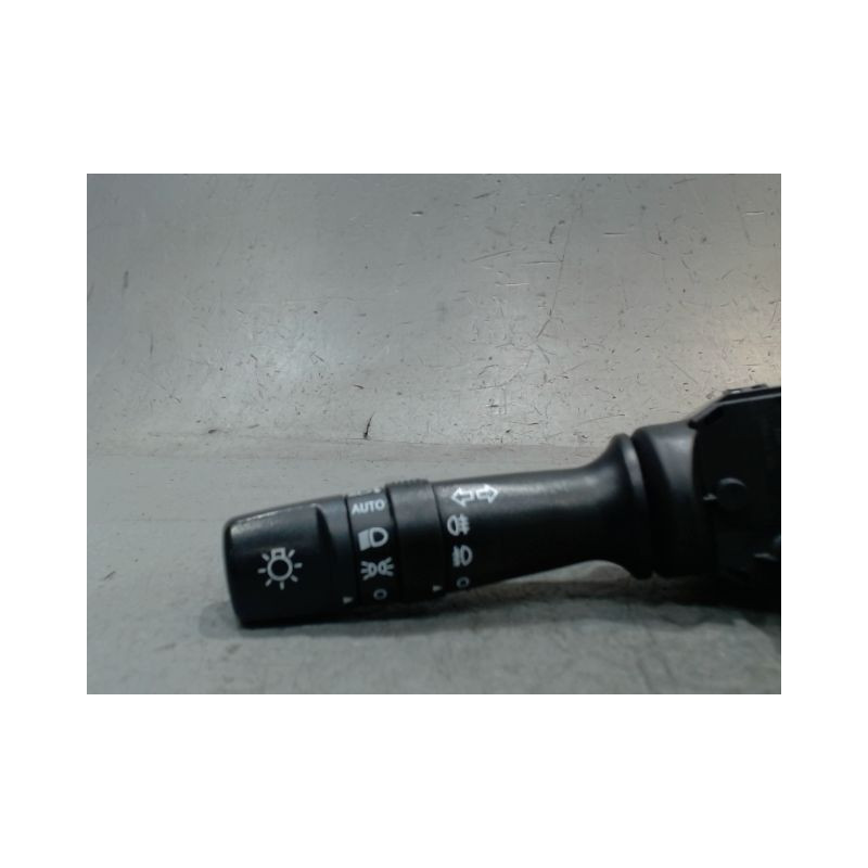 COMMANDE CLIGNOTANT HYUNDAI VELOSTER