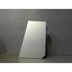 VOLET DE TRAPPE CARBURANT