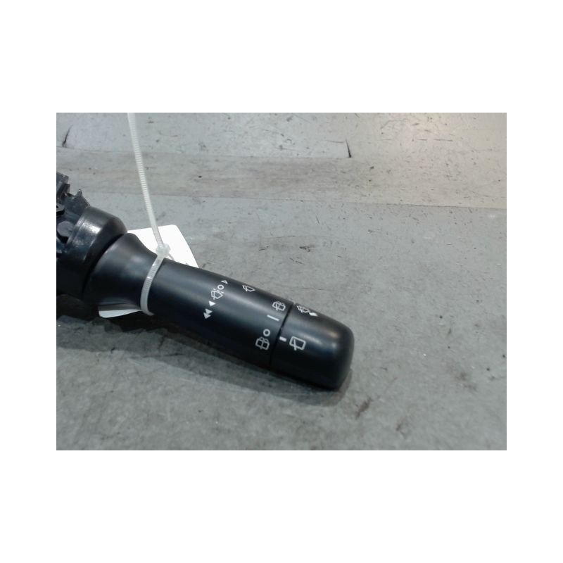 COMMANDE ESSUIE GLACE TOYOTA AYGO