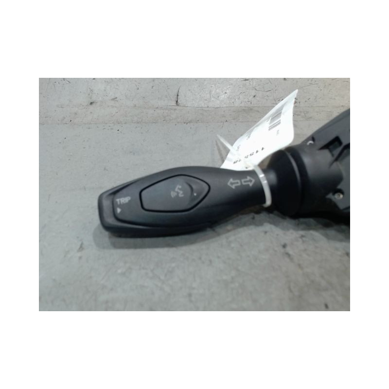 COMMANDE CLIGNOTANT FORD FIESTA