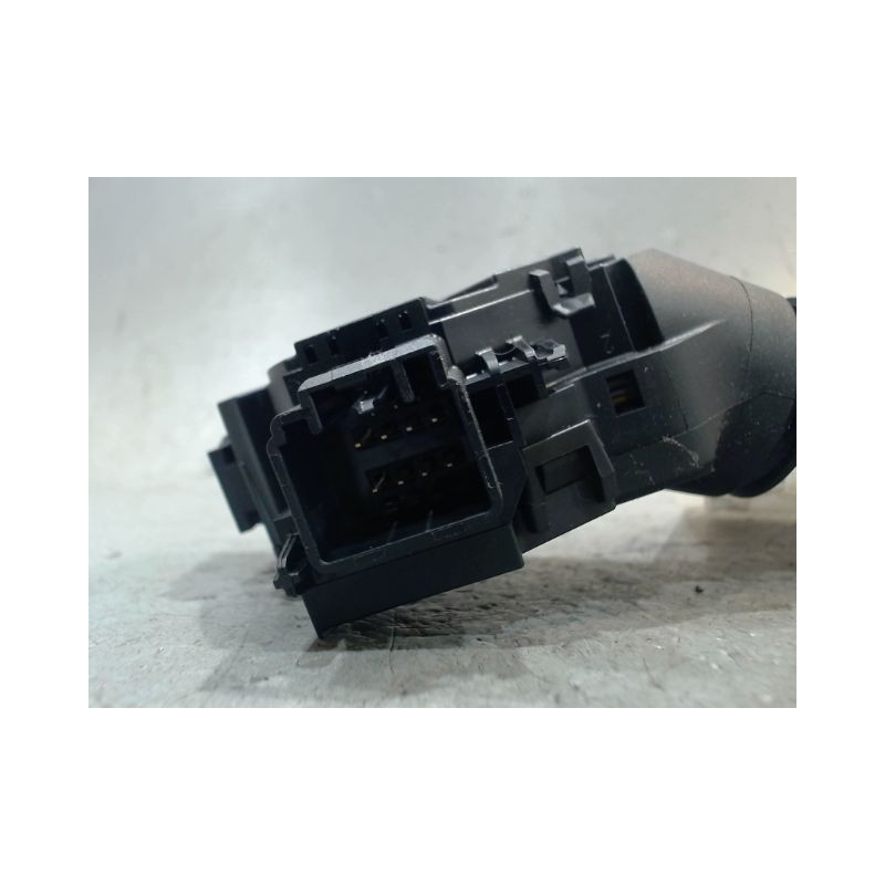 COMMANDE CLIGNOTANT FORD FIESTA