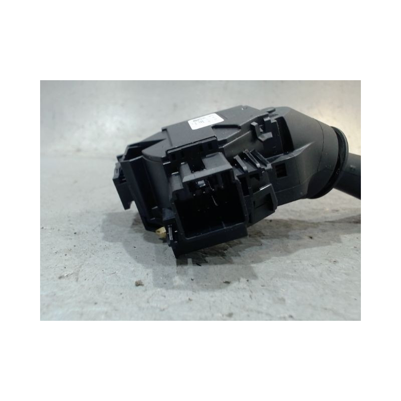 COMMANDE CLIGNOTANT FORD FIESTA