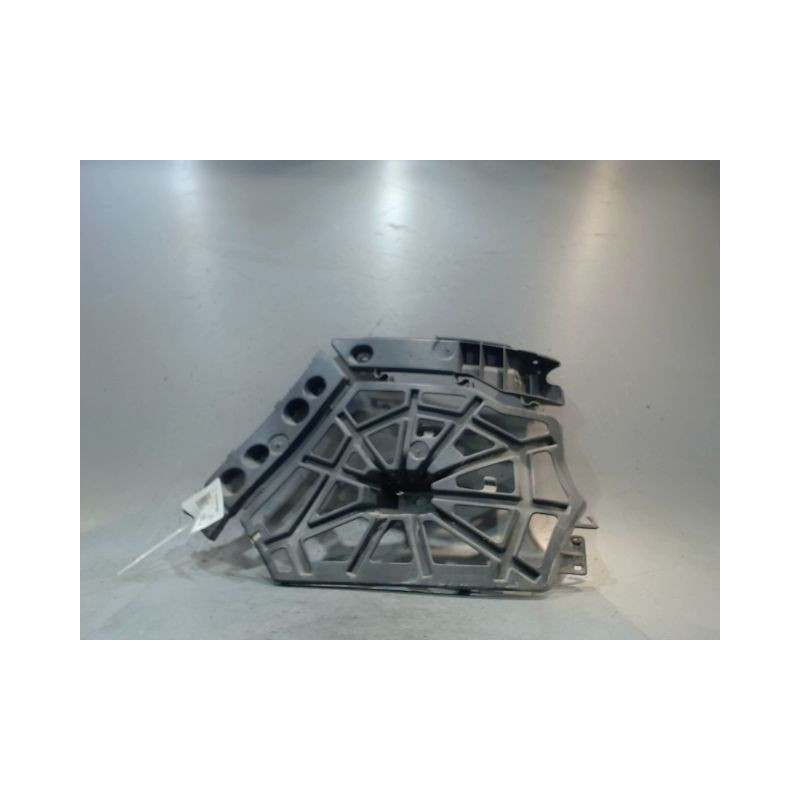 SUPPORT PARE-CHOC ARG RENAULT MEGANE