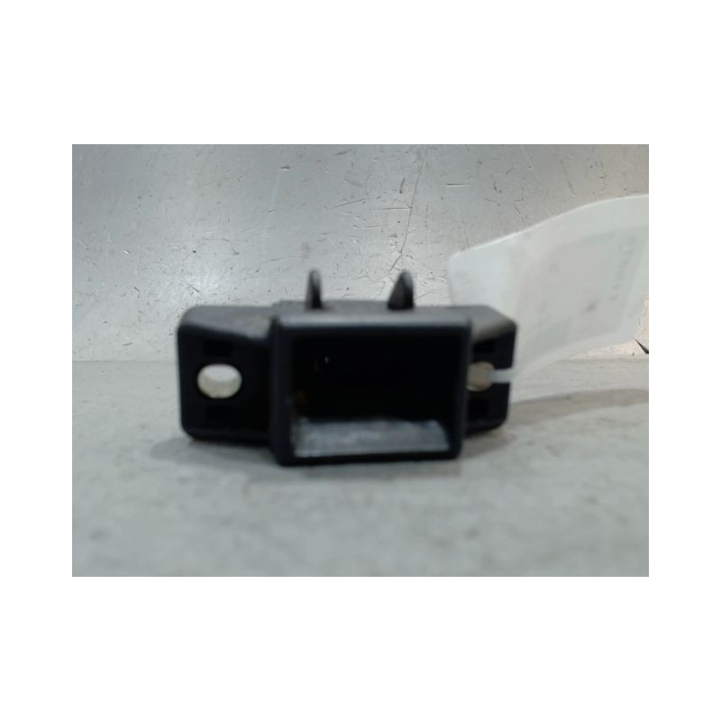 SERRURE HAYON  DACIA SANDERO