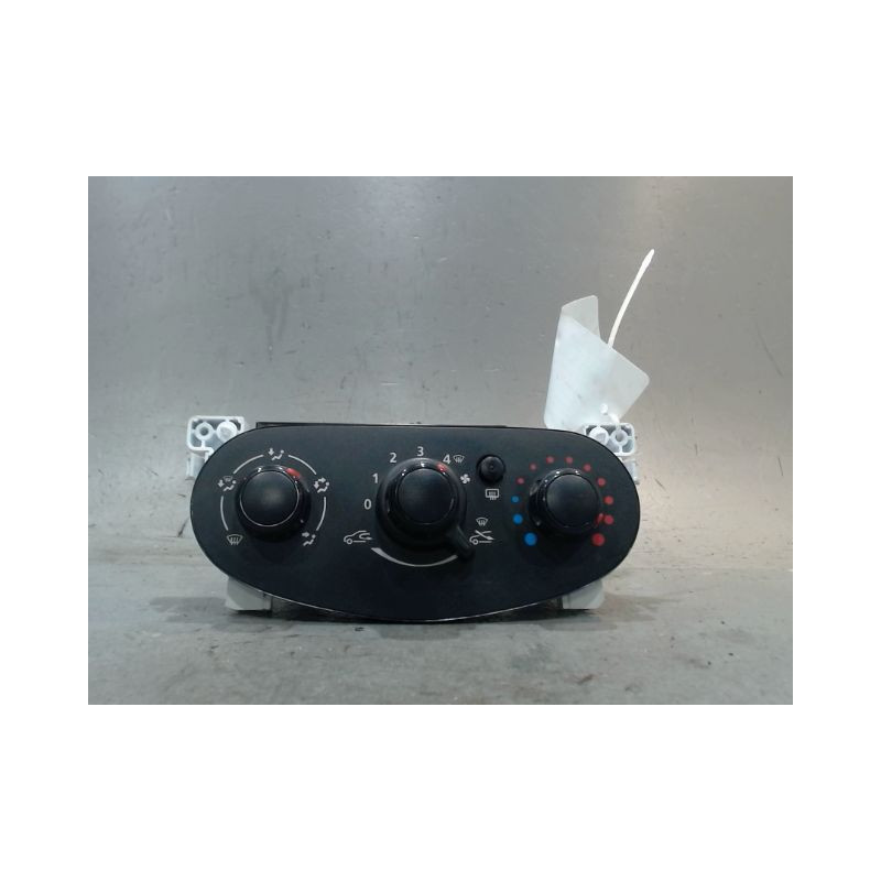 COMMANDE DE CHAUFFAGE DACIA SANDERO