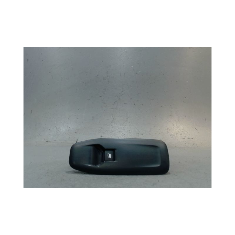 COMMANDE LEVE-GLACE PORTE AVD PEUGEOT 208