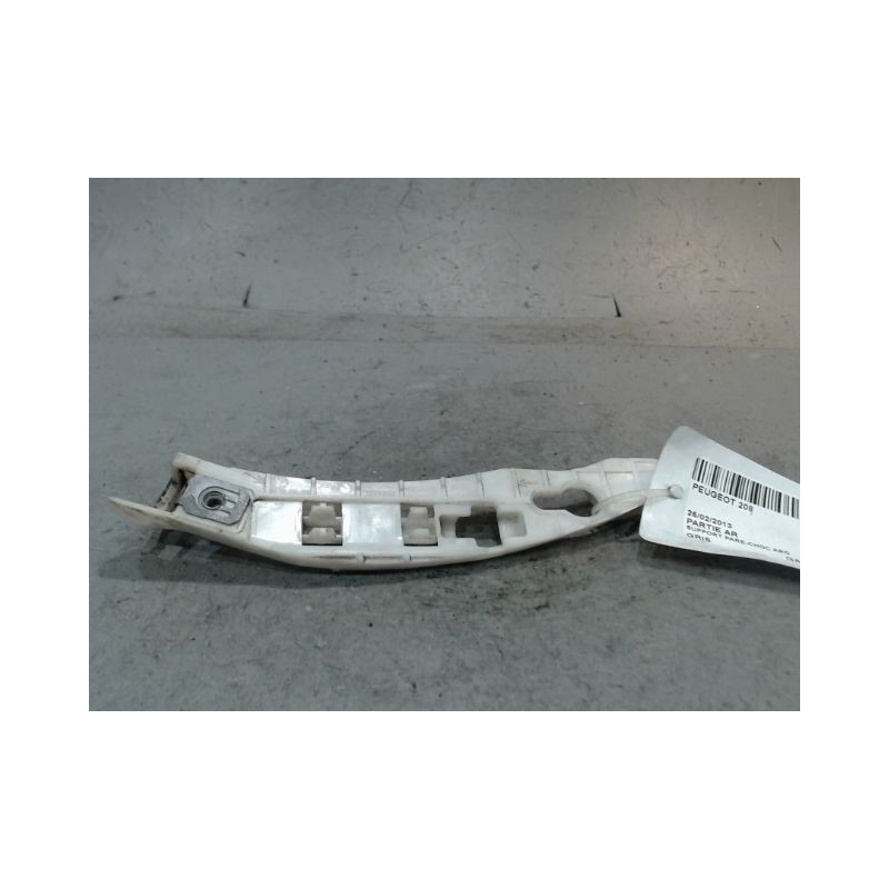 SUPPORT PARE-CHOC ARG PEUGEOT 208