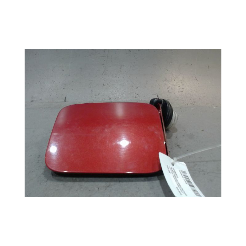 VOLET DE TRAPPE CARBURANT NISSAN JUKE