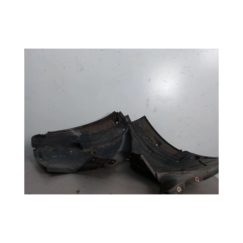 PARE-BOUE AVANT DROIT MERCEDES CLASSE S