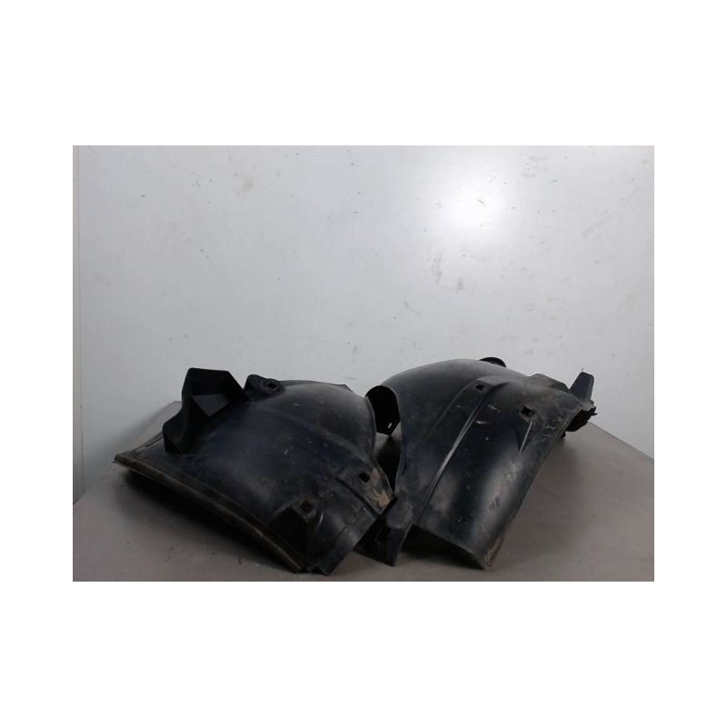 PARE-BOUE AVANT DROIT MERCEDES CLASSE S