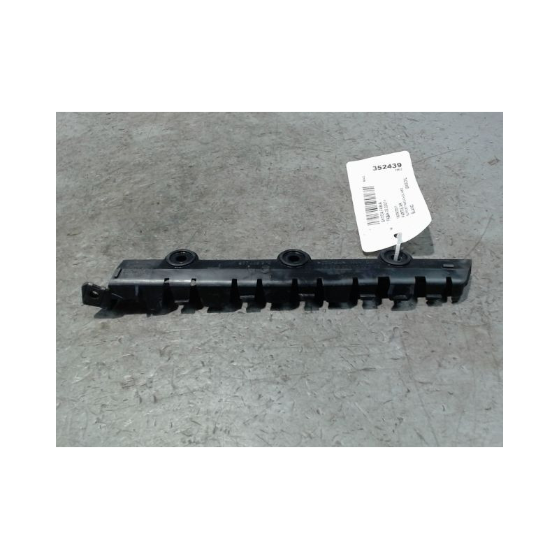 SUPPORT PARE-CHOC ARG SKODA FABIA 2007-