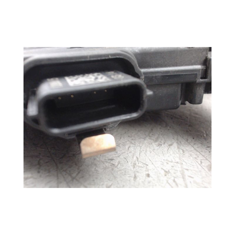 SYSTEME CONDAMNATION ARRIERE GAUCHE RENAULT CLIO