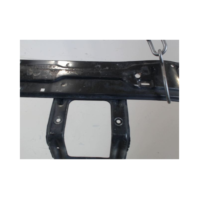 TRAVERSE SUPERIEURE ARMATURE AVANT MERCEDES CLASSE C 2004-