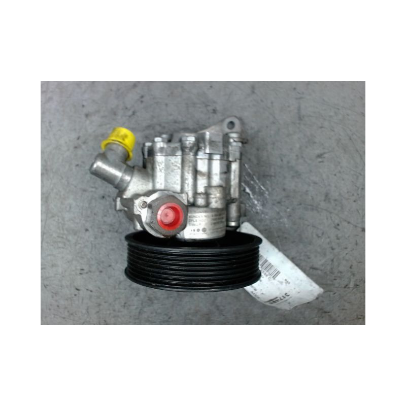 POMPE DIRECTION ASSISTEE MERCEDES CLASSE C 2004-