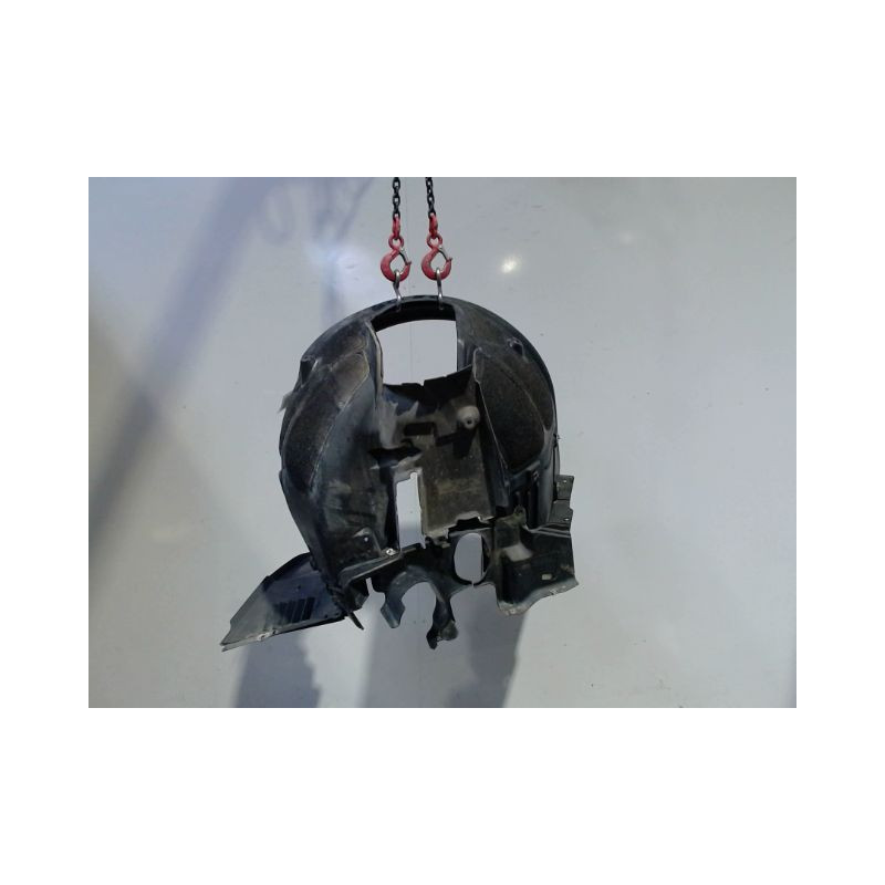 PARE-BOUE AVANT DROIT B.M.W. SERIE 5