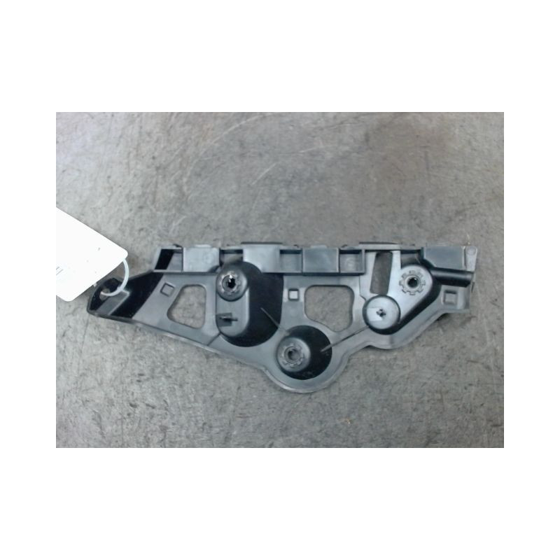 SUPPORT PARE-CHOC ARG DACIA SANDERO