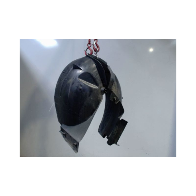 PARE-BOUE AVANT GAUCHE DACIA LOGAN