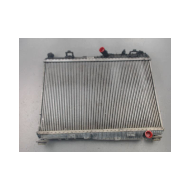 RADIATEUR FORD FIESTA